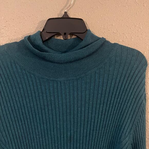 Lane Bryant Women's Long Sleeve Teal Knit Turtle Neck Shirt Sz 22/24 Feminine - Picture 3 of 5